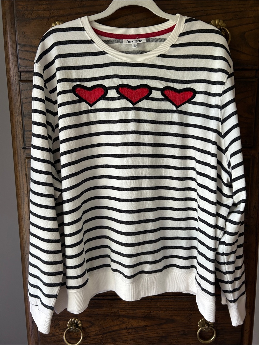 Serengeti Cream & Black Striped Crewneck Sweatshirt, Sequin Red Hearts, Size 3X